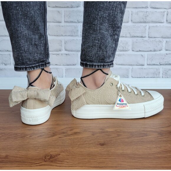 ❤️❤️Converse Chuck Taylor All Star Lift Bow 7.5 Women Shoes Embroidered A10246C - Picture 1 of 15